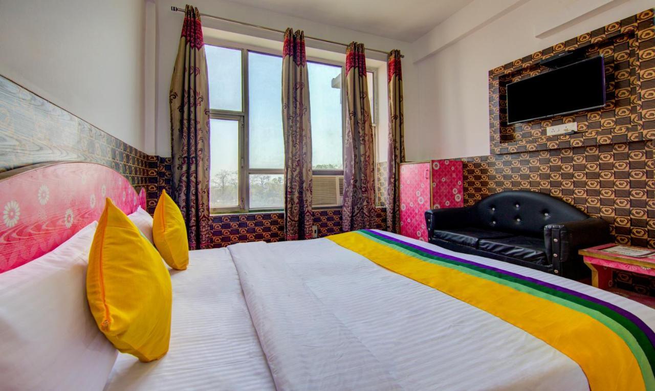 Itsy Hotels Satya Shree Katra  Eksteriør billede