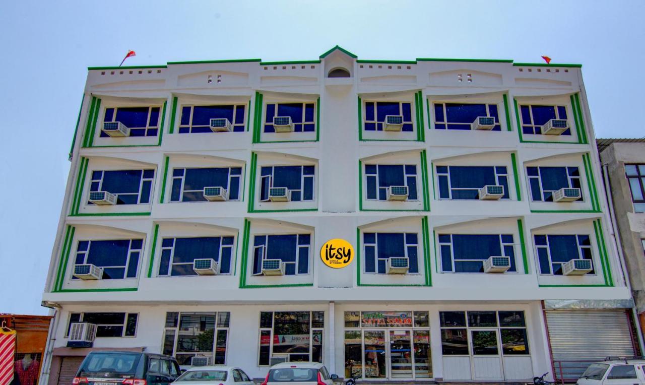 Itsy Hotels Satya Shree Katra  Eksteriør billede